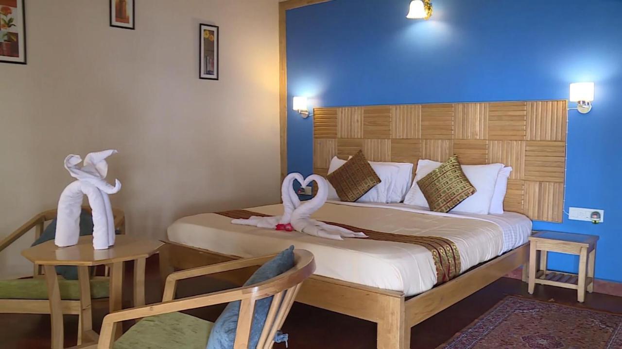 The Porcupine Castle Resort 马迪凯里 外观 照片